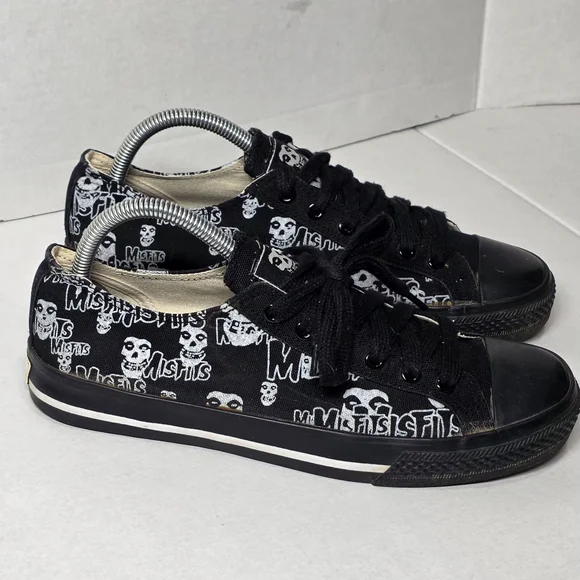 Rare Vintage The MisFits Sneakers Mens 8 Vision Street Wear Crimson Ghost Punk - Picture 1 of 11